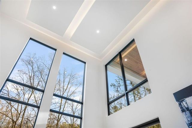 1736 COX Road, Roswell, GA 30075