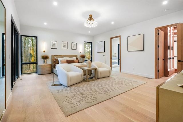 1736 COX Road, Roswell, GA 30075