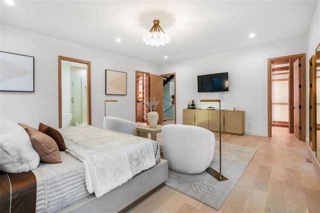 1736 COX Road, Roswell, GA 30075