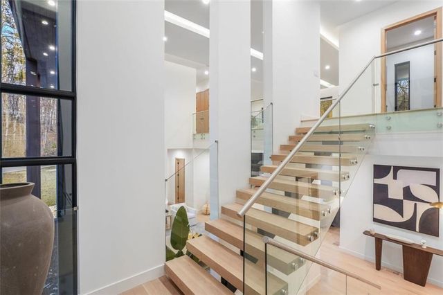 1736 COX Road, Roswell, GA 30075