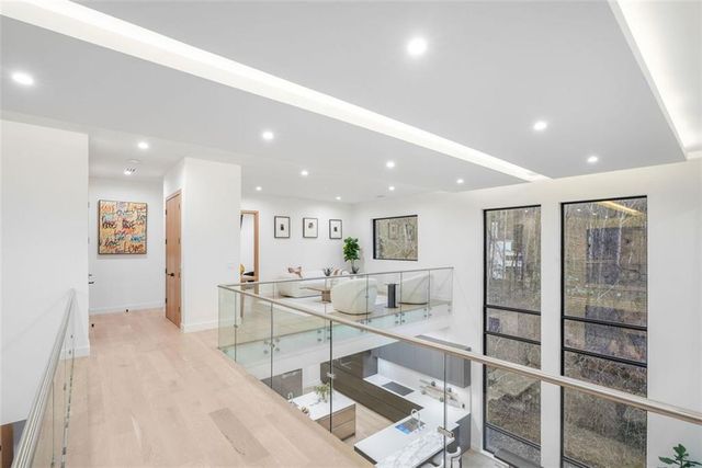 1736 COX Road, Roswell, GA 30075