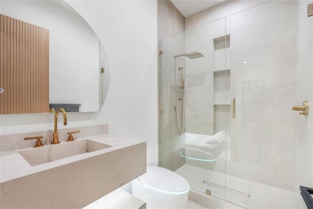 1736 COX Road, Roswell, GA 30075