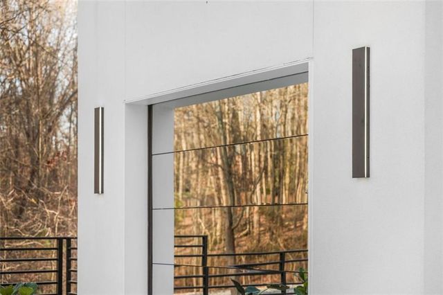 1736 COX Road, Roswell, GA 30075