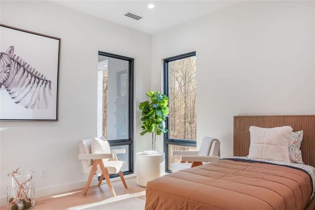 1736 COX Road, Roswell, GA 30075