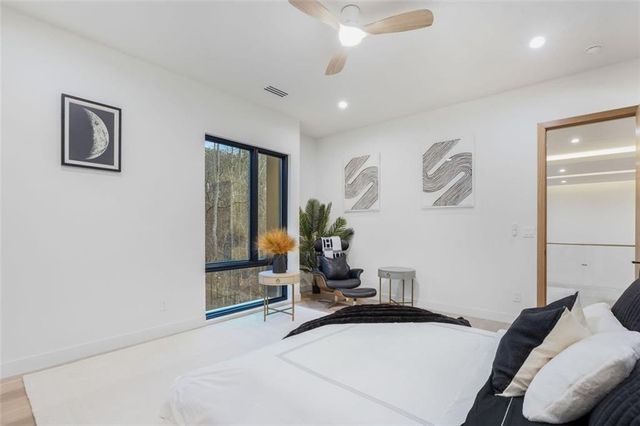 1736 COX Road, Roswell, GA 30075