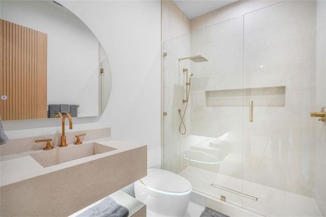 1736 COX Road, Roswell, GA 30075