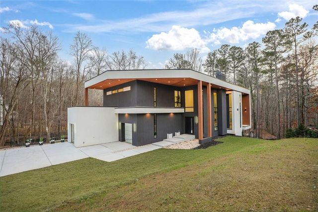 1736 COX Road, Roswell, GA 30075