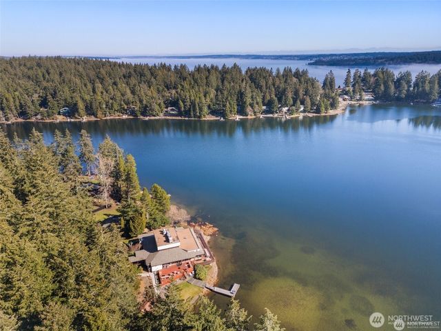 9118 130th Avenue Ct, Anderson Island, WA 98303
