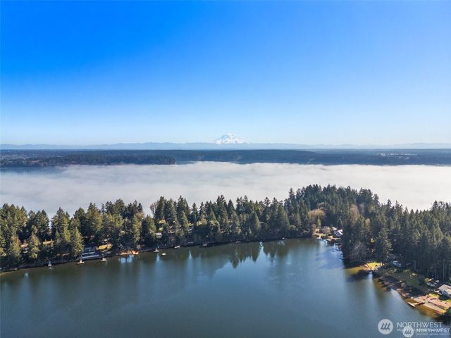 9118 130th Avenue Ct, Anderson Island, WA 98303