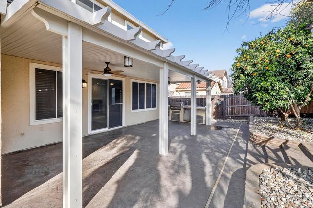 4039 Coratina Way, Rancho Cordova, CA 95742