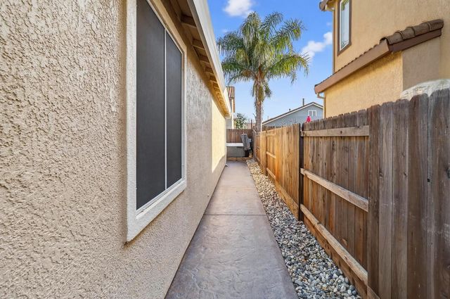 4039 Coratina Way, Rancho Cordova, CA 95742