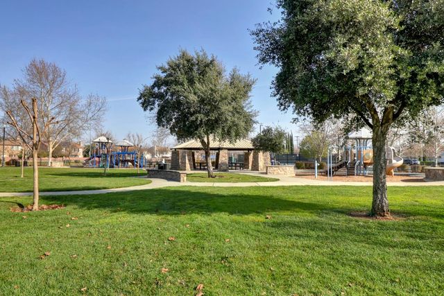 4039 Coratina Way, Rancho Cordova, CA 95742