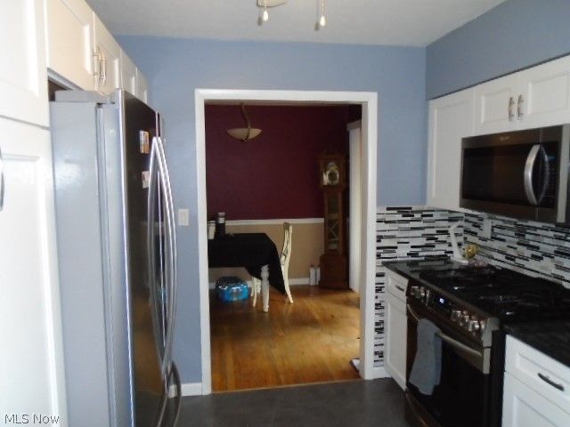 9394 Ledge Acres Drive, Macedonia, OH 44056