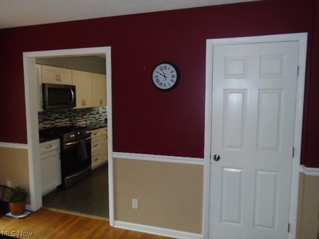 9394 Ledge Acres Drive, Macedonia, OH 44056