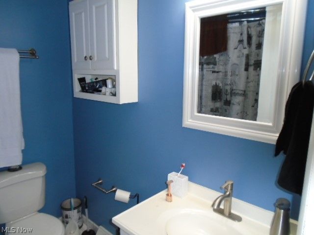 9394 Ledge Acres Drive, Macedonia, OH 44056