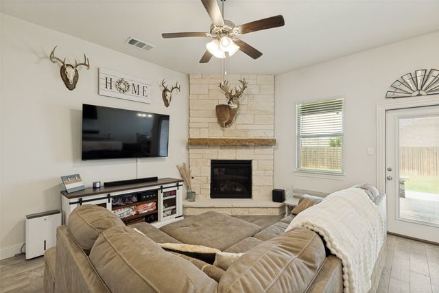 2817 Half Moon Road, Aubrey, TX 76227