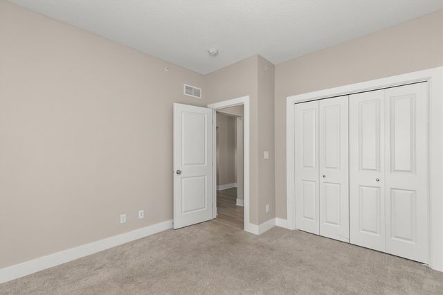 4459 Lower Beaver Road, Des Moines, IA 50130