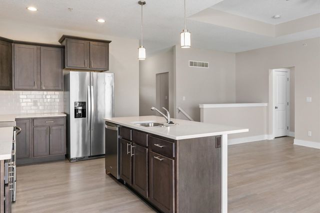 4459 Lower Beaver Road, Des Moines, IA 50130