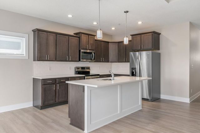 4459 Lower Beaver Road, Des Moines, IA 50130