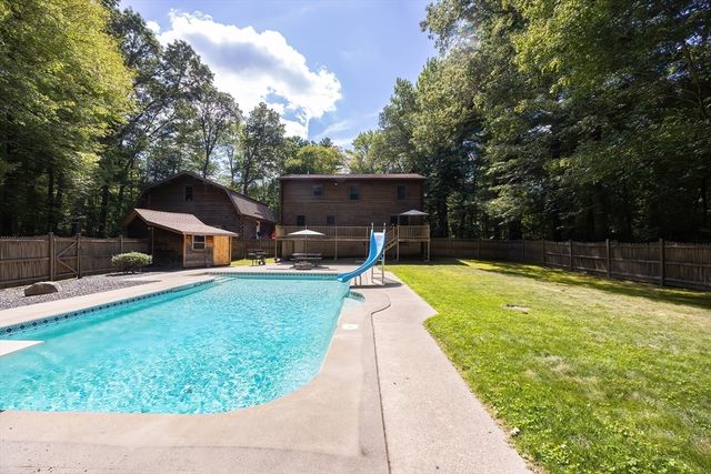 21 Hancock St., Plainville, MA 02762