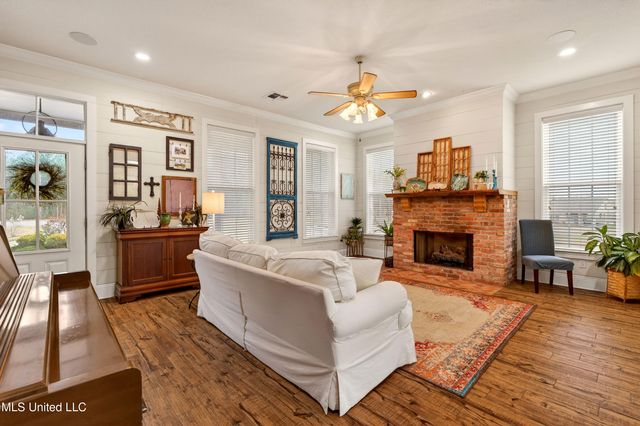 20 Hawkins Drive, Carriere, MS 39426