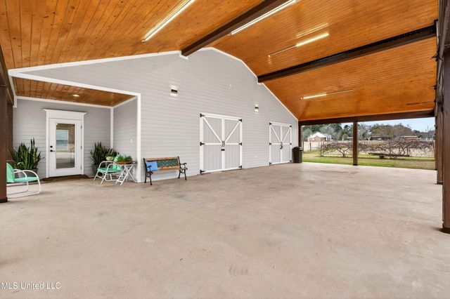 20 Hawkins Drive, Carriere, MS 39426