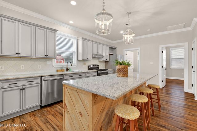 20 Hawkins Drive, Carriere, MS 39426