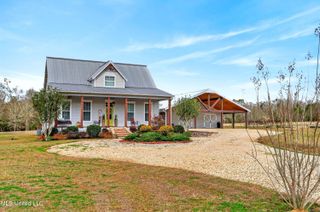 20 Hawkins Drive, Carriere, MS 39426