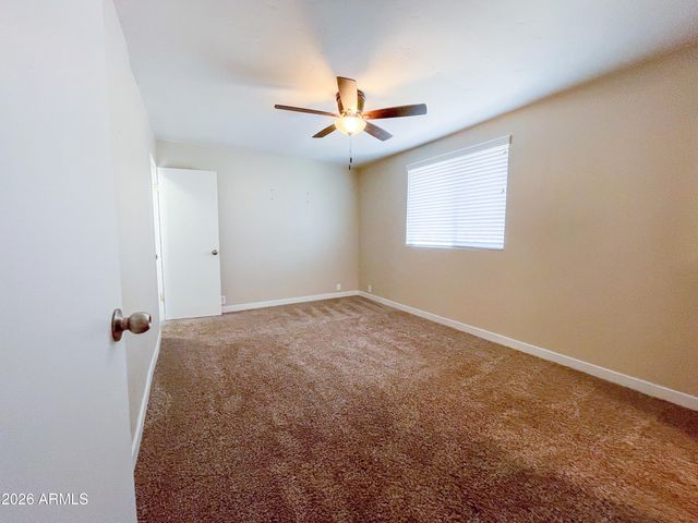 645 S Barlow Street, Colorado City, AZ 86021