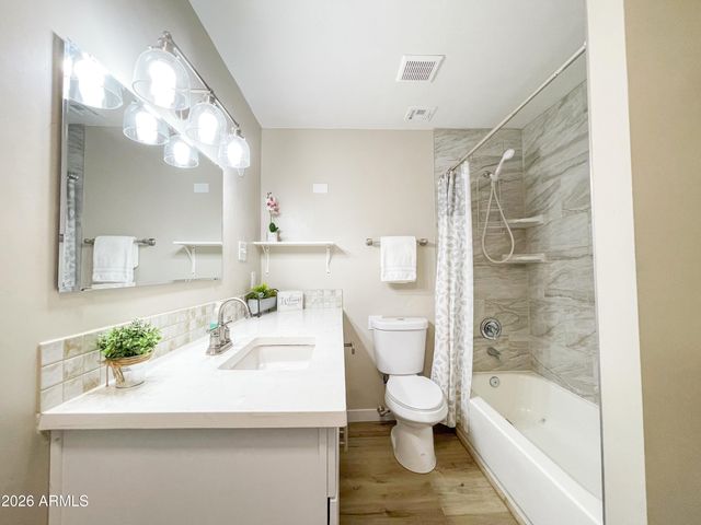 645 S Barlow Street, Colorado City, AZ 86021