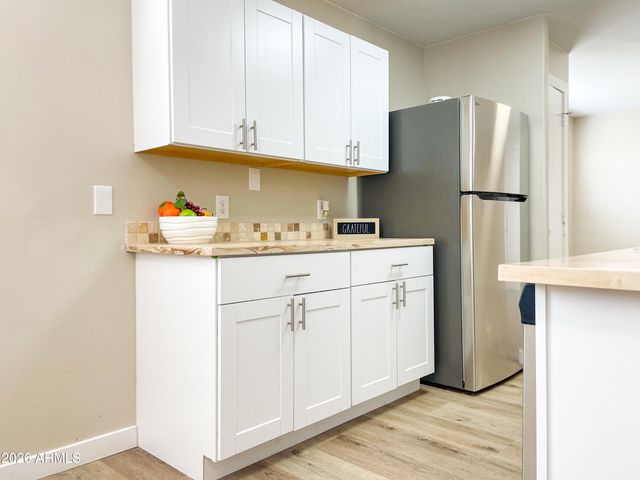 645 S Barlow Street, Colorado City, AZ 86021