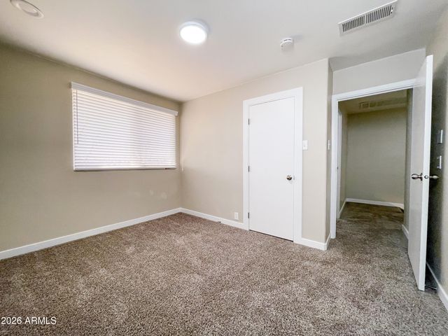 645 S Barlow Street, Colorado City, AZ 86021