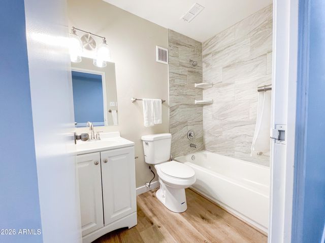 645 S Barlow Street, Colorado City, AZ 86021