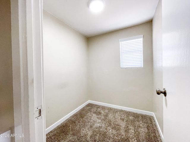 645 S Barlow Street, Colorado City, AZ 86021