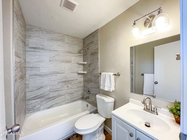 645 S Barlow Street, Colorado City, AZ 86021