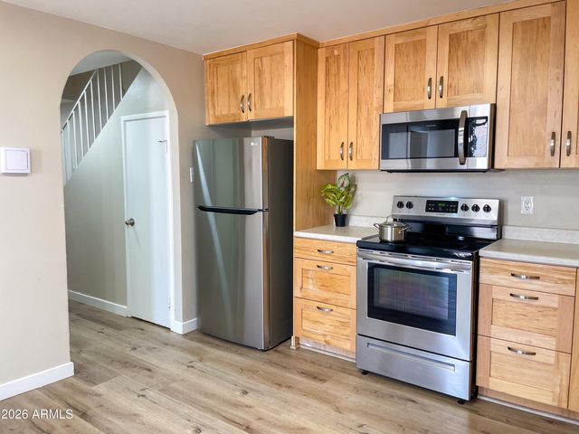 645 S Barlow Street, Colorado City, AZ 86021