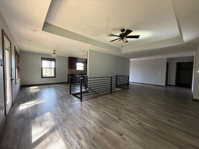 207 Juniper Avenue, Cabool, MO 65689