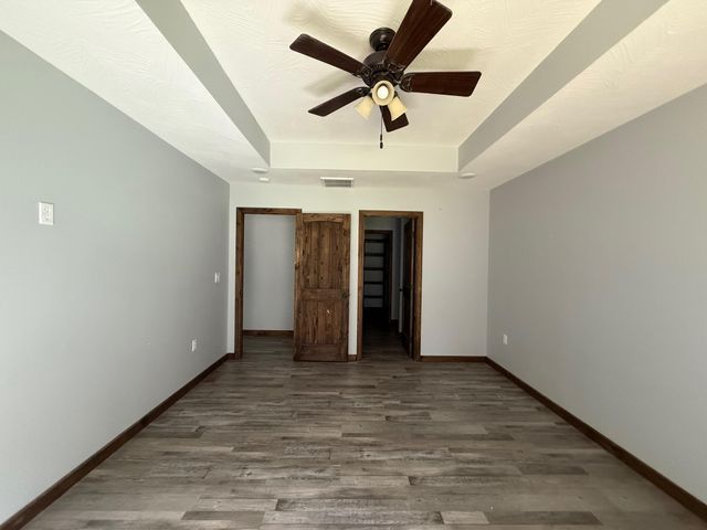 207 Juniper Avenue, Cabool, MO 65689