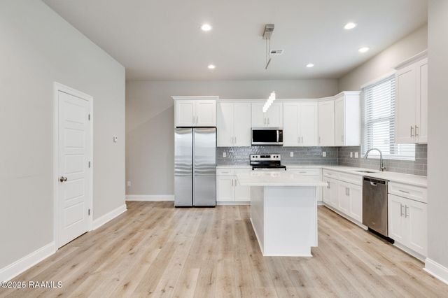 118 Gadwall Drive, Youngsville, LA 70592