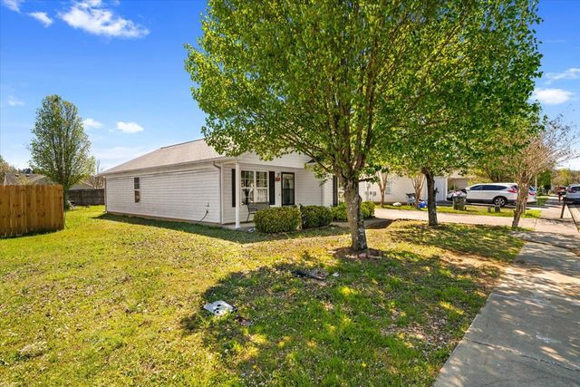 1494 Heather Way, Dalton, GA 30721