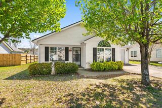 1494 Heather Way, Dalton, GA 30721