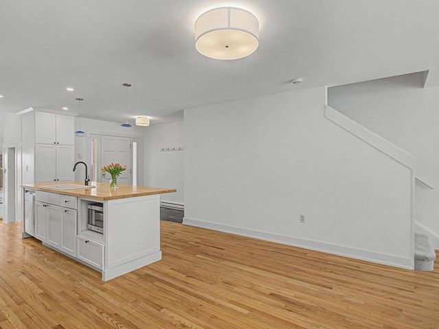 545 S Prospect St Unit 22, Burlington, VT 05401