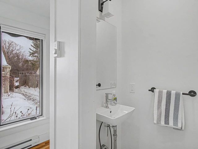 545 S Prospect St Unit 22, Burlington, VT 05401