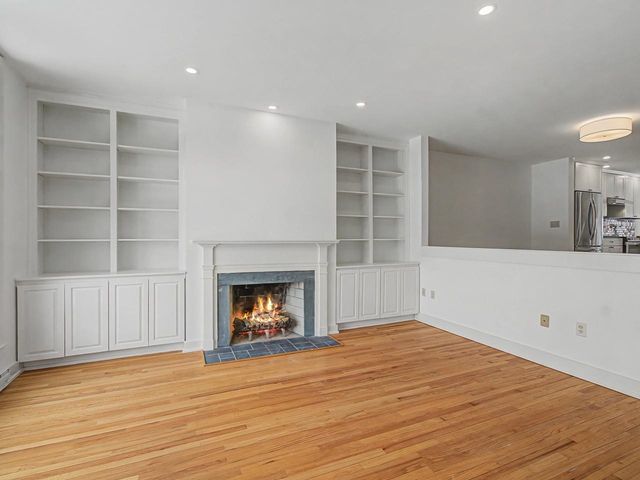 545 S Prospect St Unit 22, Burlington, VT 05401