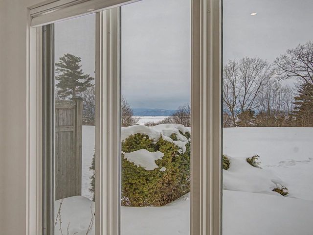 545 S Prospect St Unit 22, Burlington, VT 05401