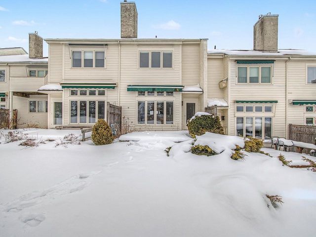 545 S Prospect St Unit 22, Burlington, VT 05401