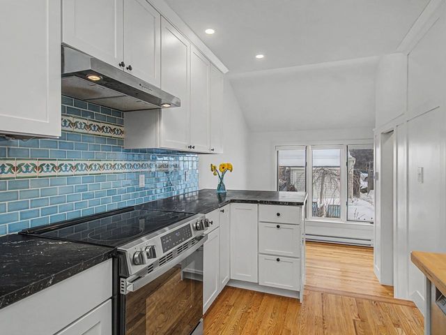 545 S Prospect St Unit 22, Burlington, VT 05401