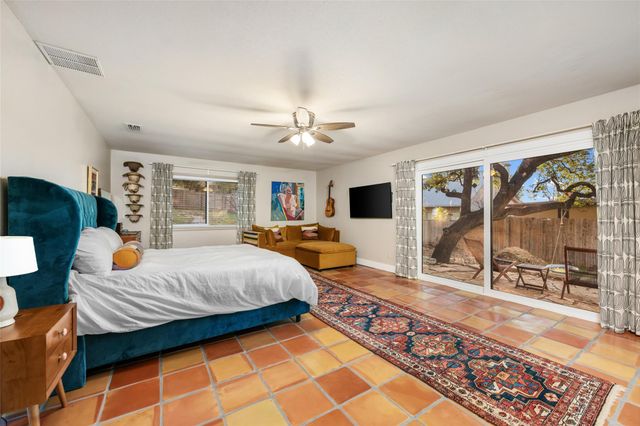 2210 Red Fox RD, Austin, TX 78734