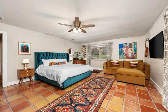 2210 Red Fox RD, Austin, TX 78734