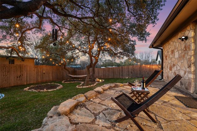 2210 Red Fox RD, Austin, TX 78734